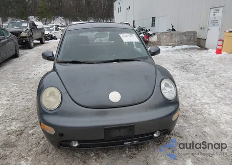 2004 Volkswagen New Beetle Gls z USA, uszkodzony, nr VIN 3VWCD31C94M412574